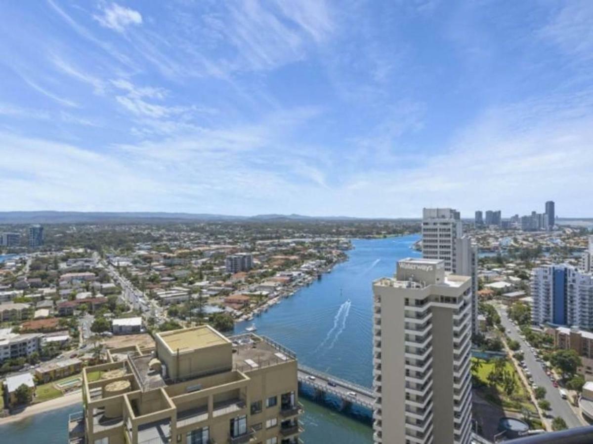 Beach Stay - Ocean & Riverview Resort Chevron Renaissance Central Surfers Paradise Gold Coast Exterior photo